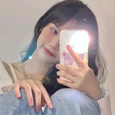 不认识的女友